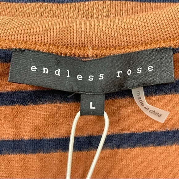 ENDLESS ROSE Women’s Padded Shoulder Striped Tee - Picture 6 of 8